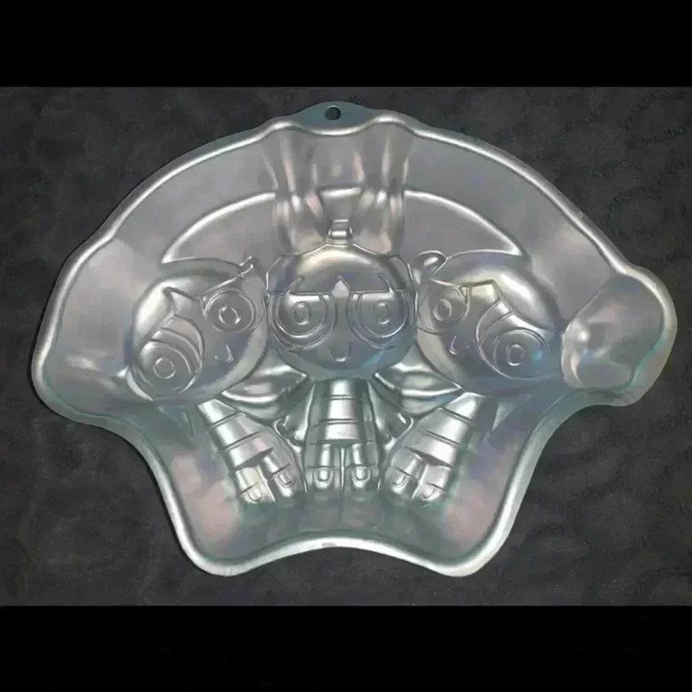 Powder Puff Girls Cake Pan - Picture 2 of 3